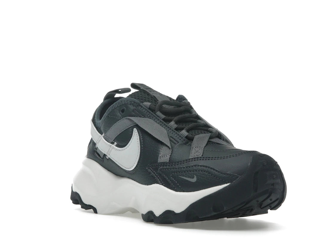Nike TC 7900 Anthracite Platinum Tint Smoke Grey Metallic Platinum (Women's) - vue secondaire A