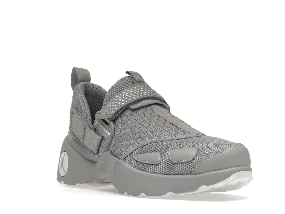 Jordan Trunner LX Wolf Grey - vue secondaire A