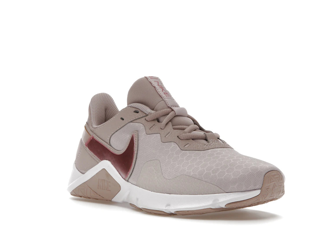 Nike Legend Essential 2 Platinum Violet (Women's) - vue secondaire A