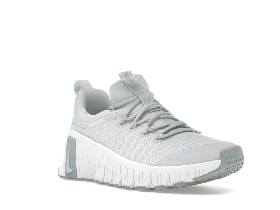 Nike Free Metcon 6 Photon Dust Light Smoke Grey Summit White Metallic Silver (Women's) - vue secondaire A