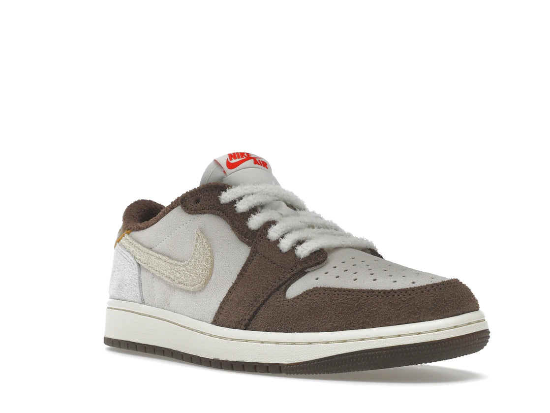 Jordan 1 Retro Low OG Year of the Rabbit - vue secondaire A