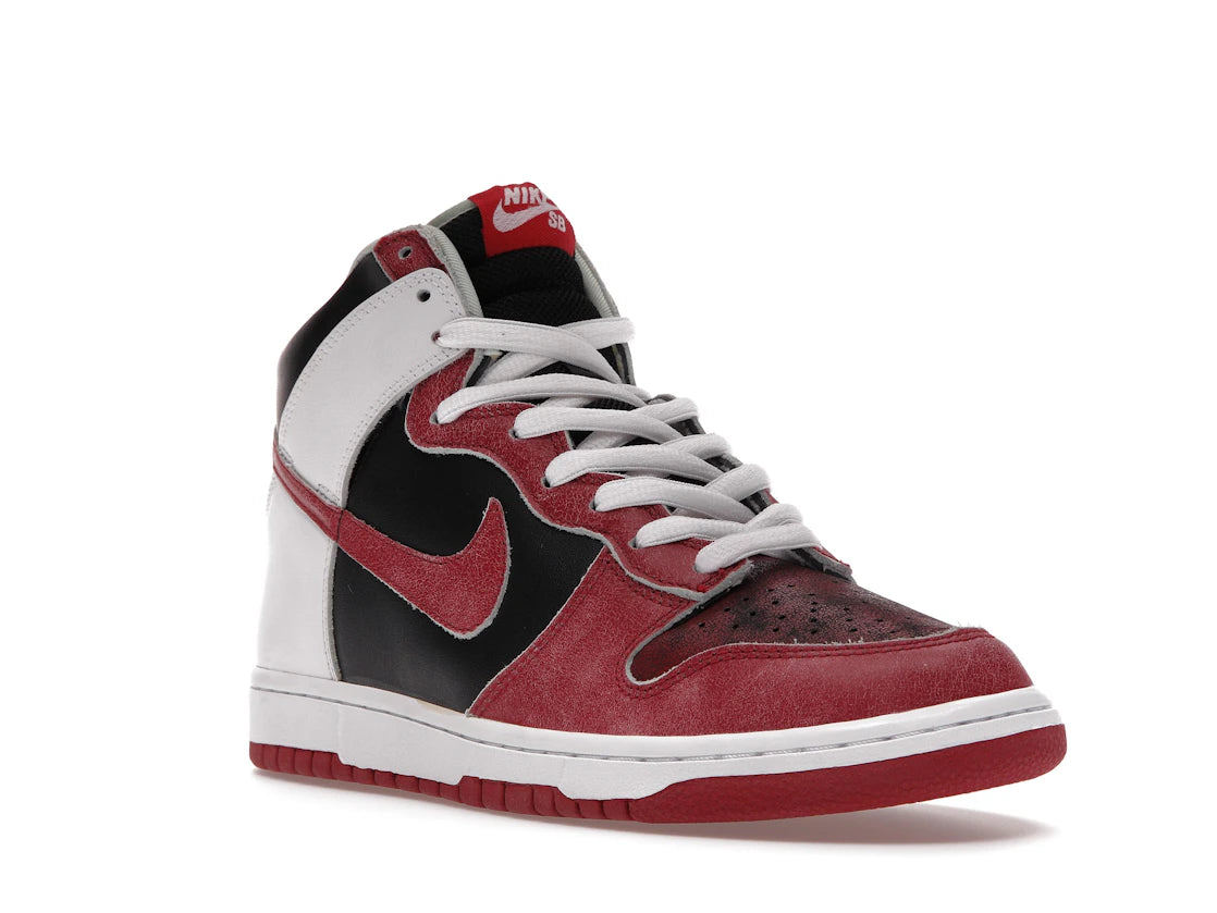 Nike SB Dunk High Jason Voorhees - vue secondaire A