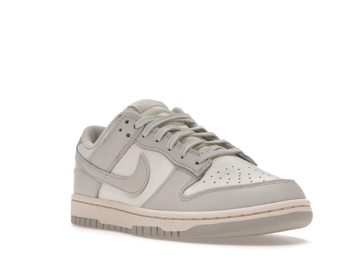 Nike Dunk Low Sail Light Bone (Women's) - vue secondaire A