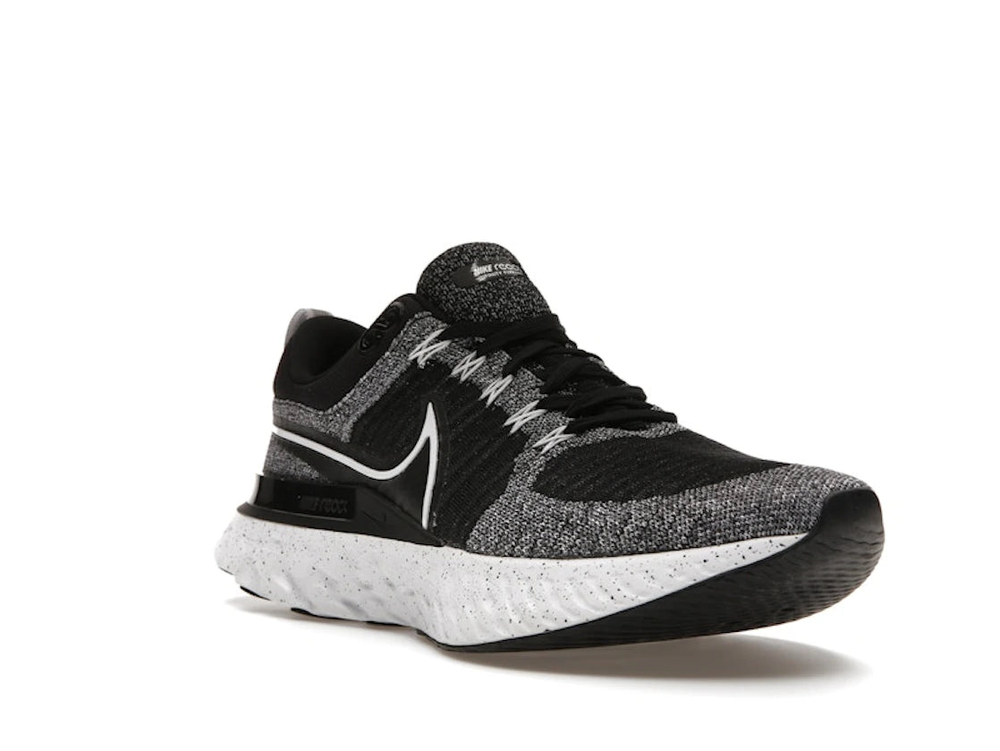 Nike React Infinity Run Flyknit 2 White Black - vue secondaire A