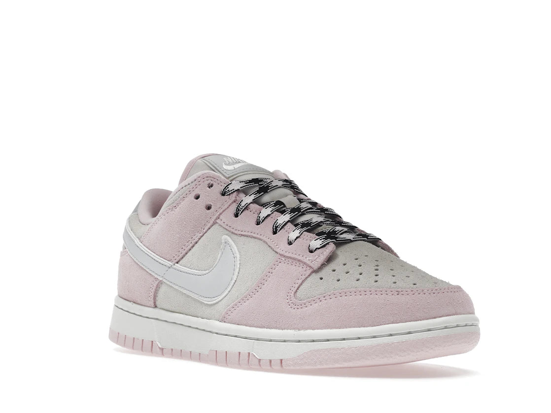 Nike Dunk Low LX Pink Foam (Women's) - vue secondaire A