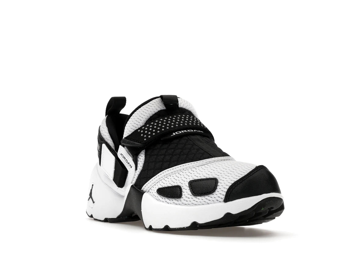 Jordan Trunner LX White Black (Women's) - vue secondaire A