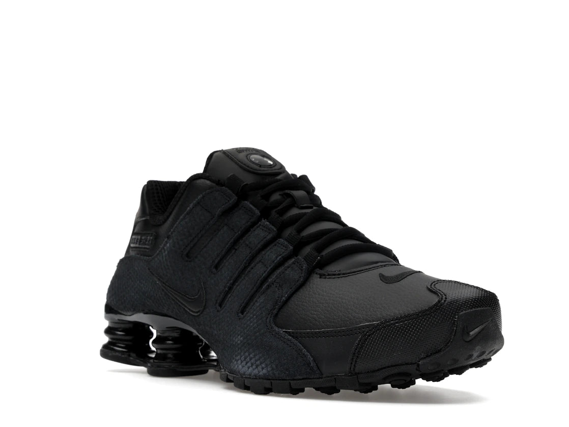 Nike Shox NZ Triple Black - vue secondaire A