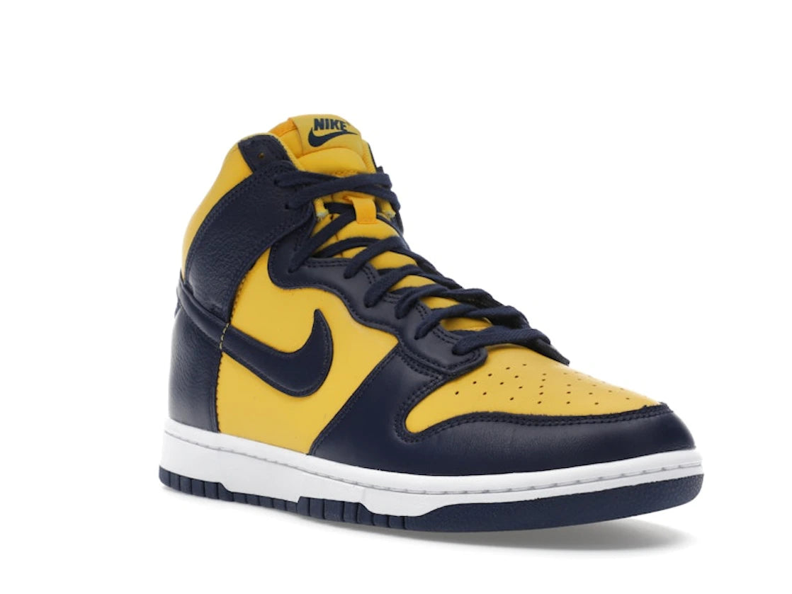 Nike Dunk High Michigan (2025) - vue secondaire A
