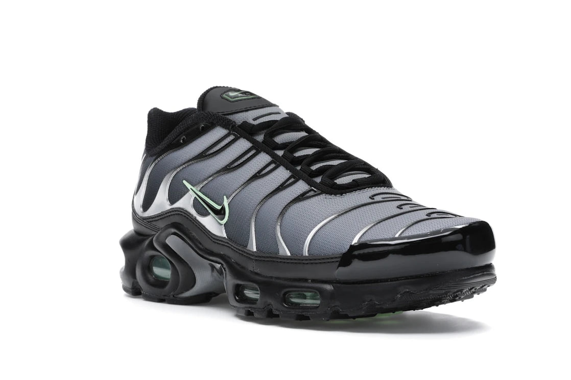 Nike Air Max Plus Black Particle Grey Vapour Green - vue secondaire A