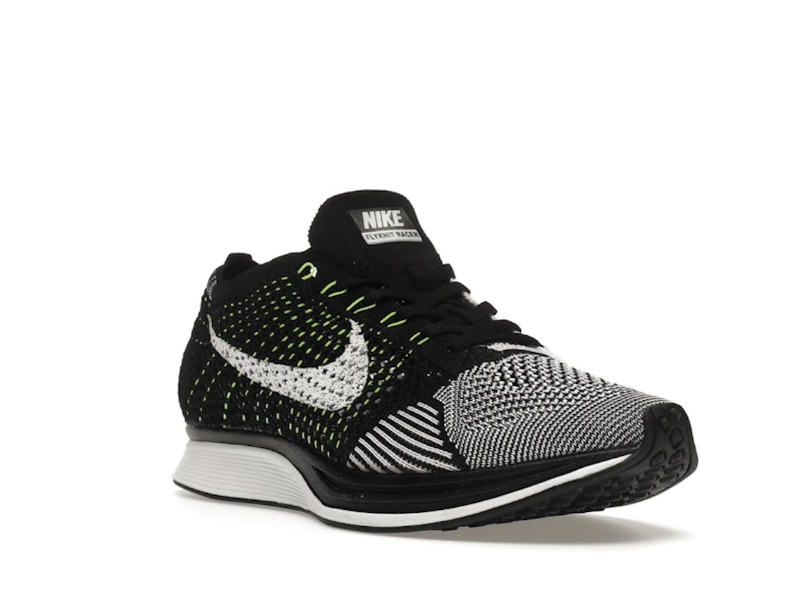 Nike Flyknit Racer Black White Volt - vue secondaire A