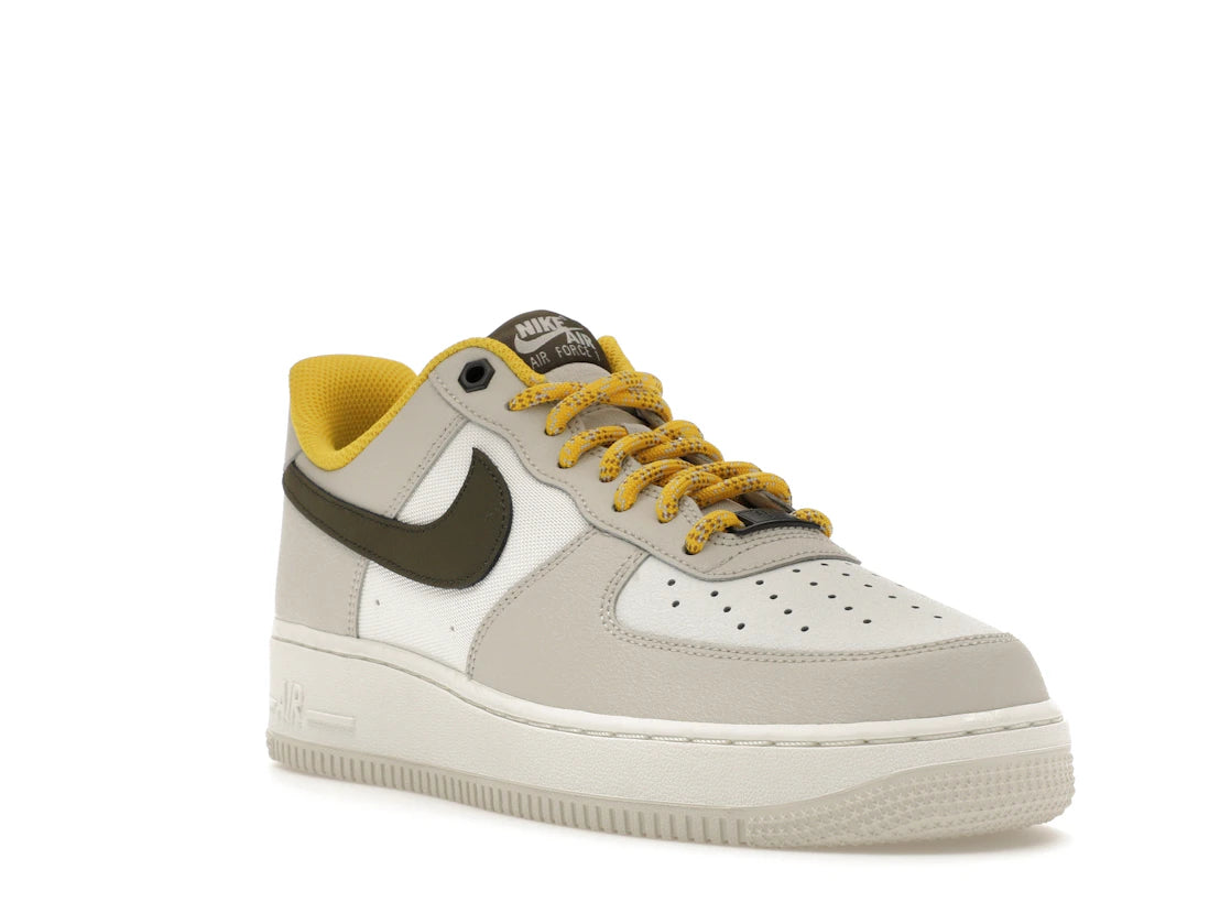 Nike Air Force 1 Low '07 PRM Light Bone Cargo Khaki Vivid Sulfur - vue secondaire A