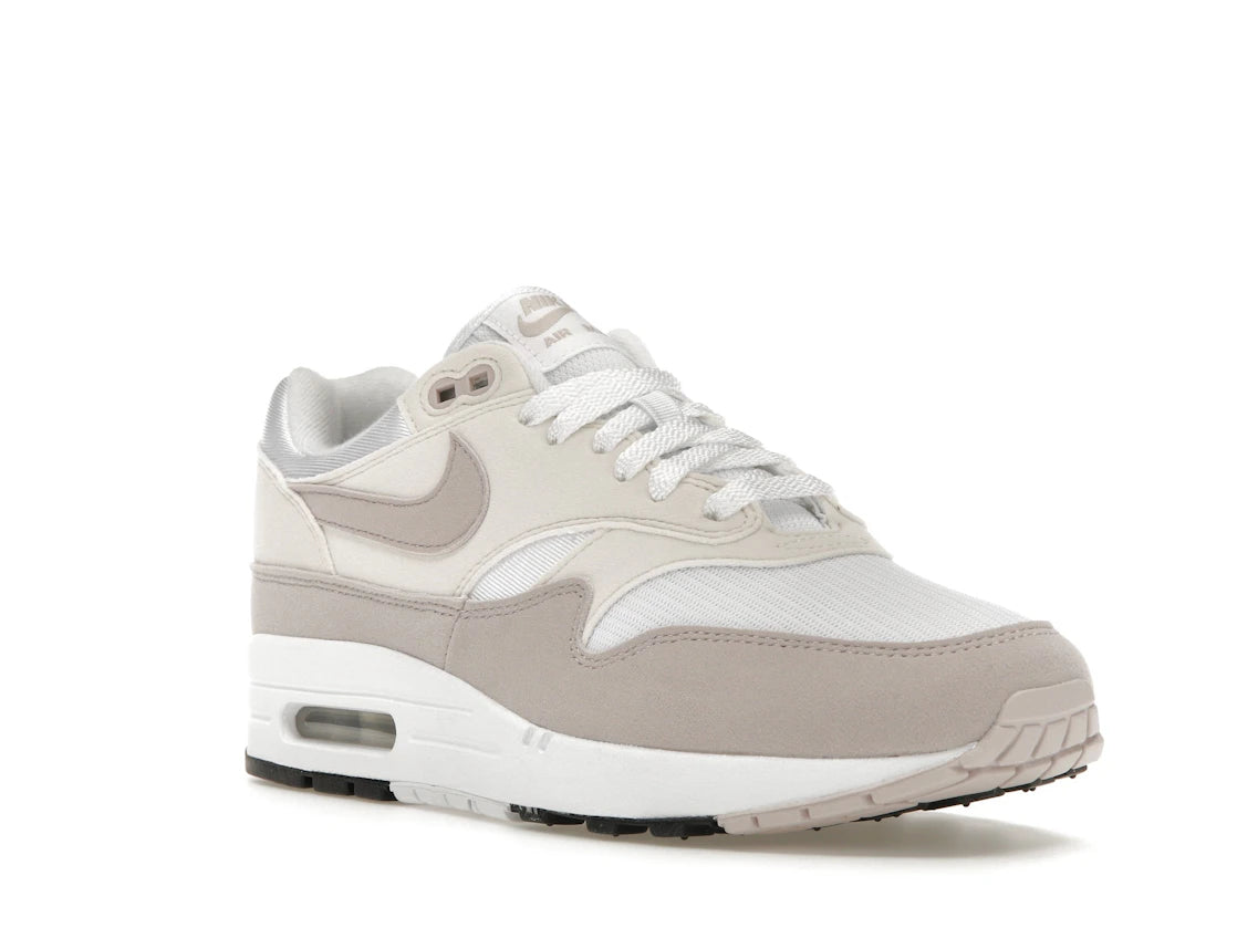 Nike Air Max 1 Platinum Violet (Women's) - vue secondaire A