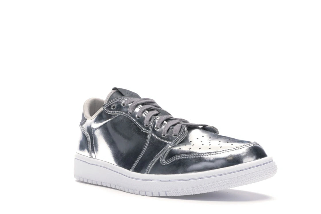 Jordan 1 Retro Low Pinnacle Metallic Silver - vue secondaire A