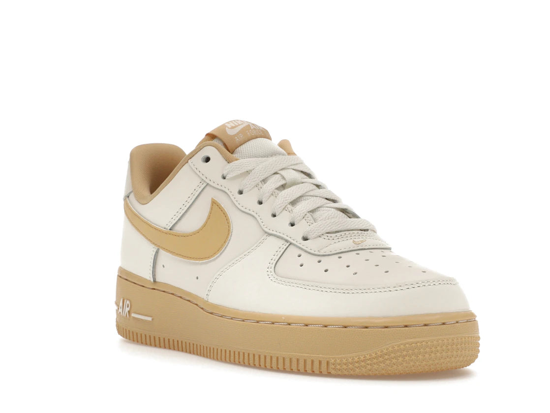 Nike Air Force 1 Low '07 Sail Sesame (Women's) - vue secondaire A