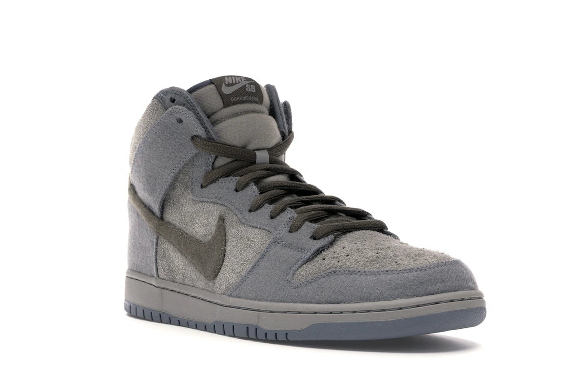Nike SB Dunk High Tauntaun - vue secondaire A