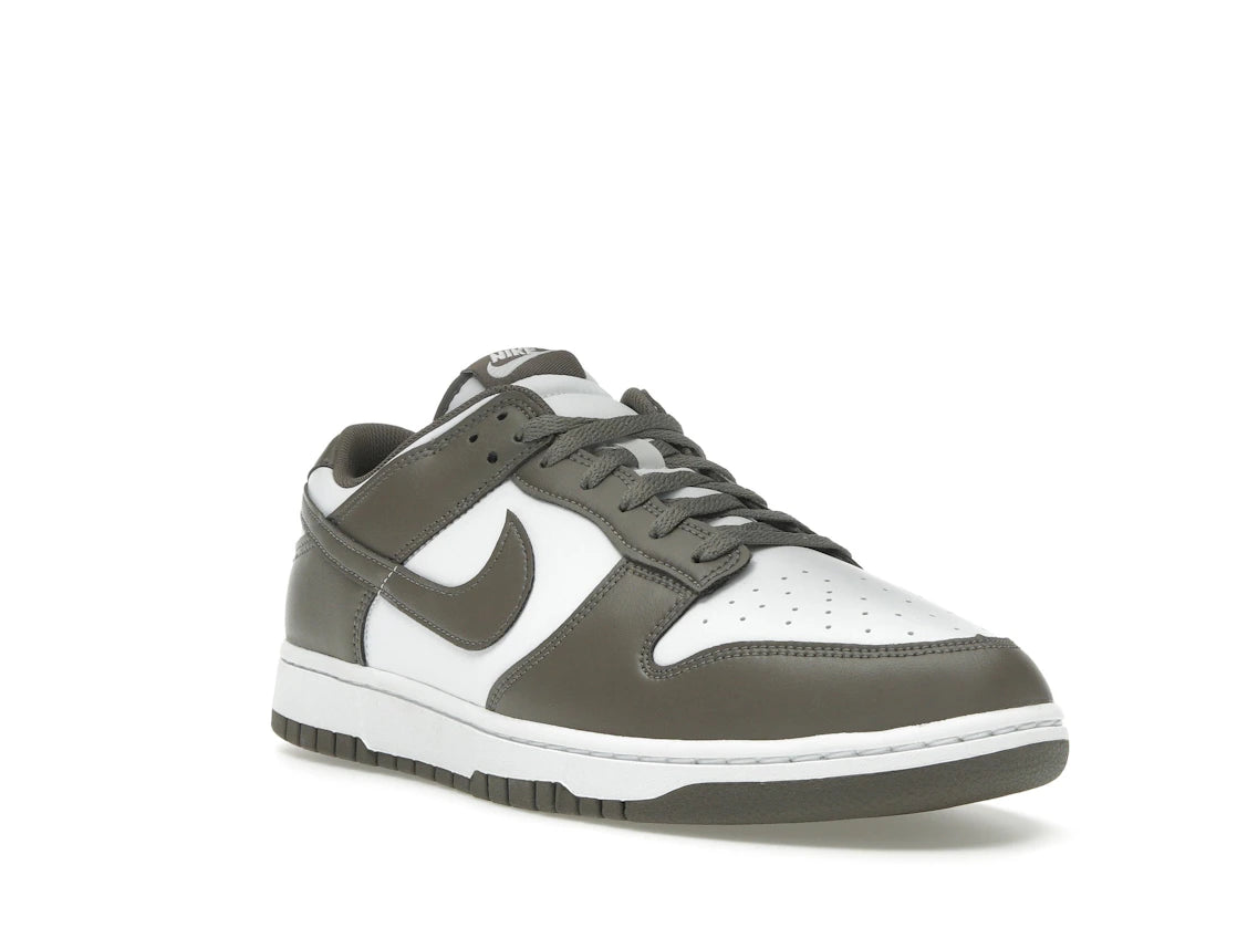 Nike Dunk Low Cave Stone - vue secondaire A