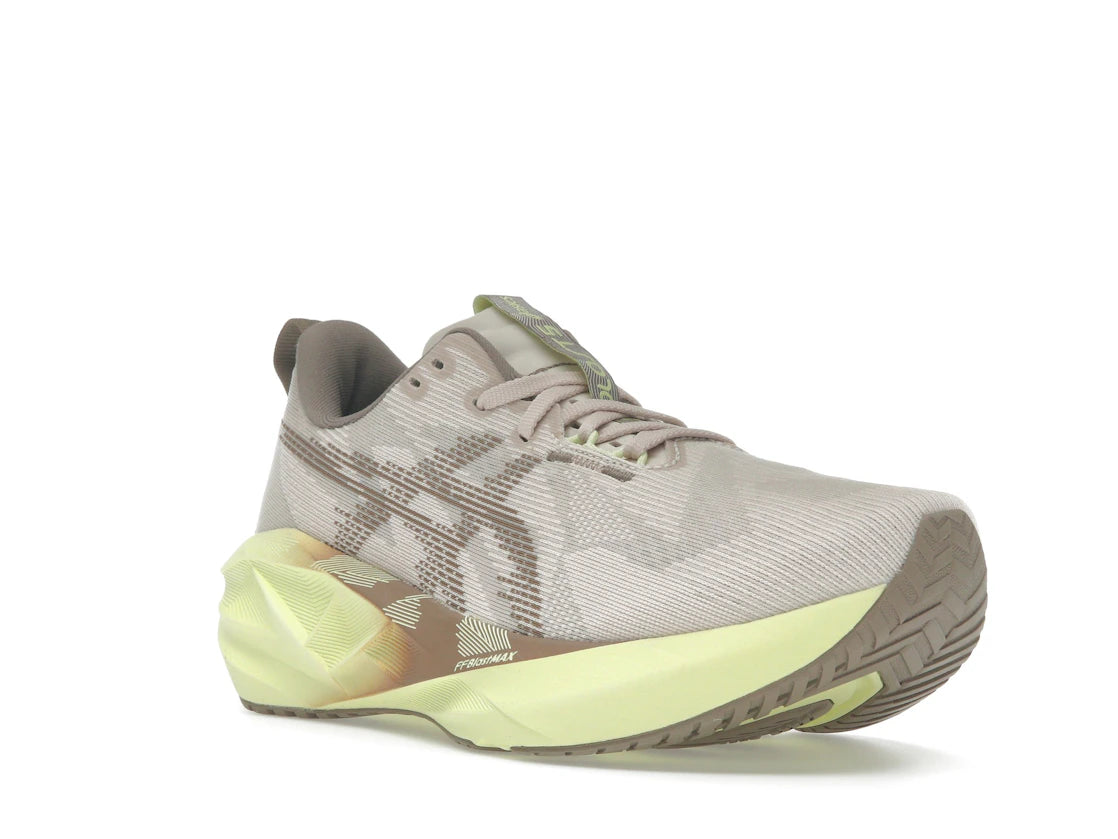 ASICS Novablast 5 Mineral Beige Taupe Grey (Women's) - vue secondaire A