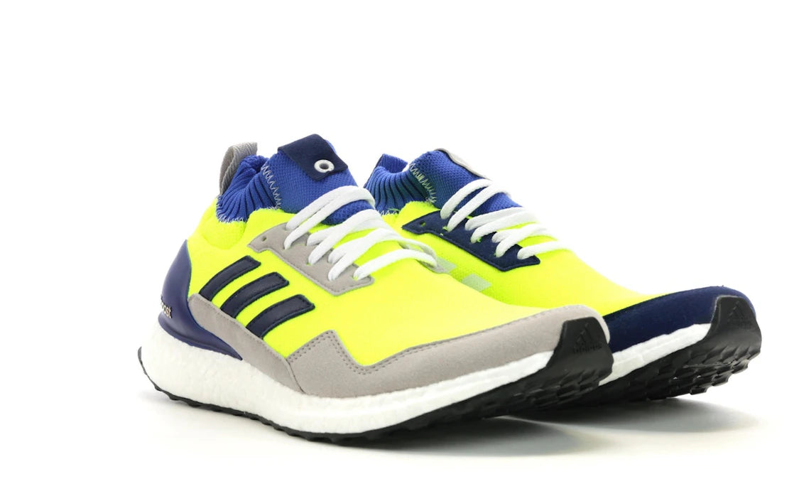 adidas Ultra Boost Mid Prototype - vue secondaire A