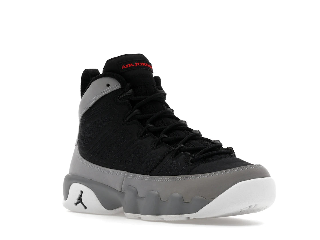 Jordan 9 Retro Particle Grey (GS) - vue secondaire A
