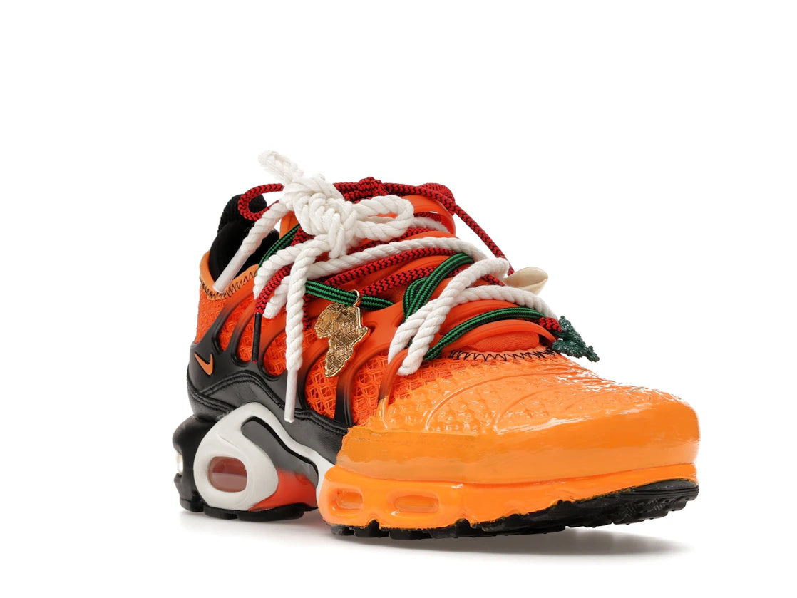 Nike Air Max Plus Homecoming Safety Orange - vue secondaire A