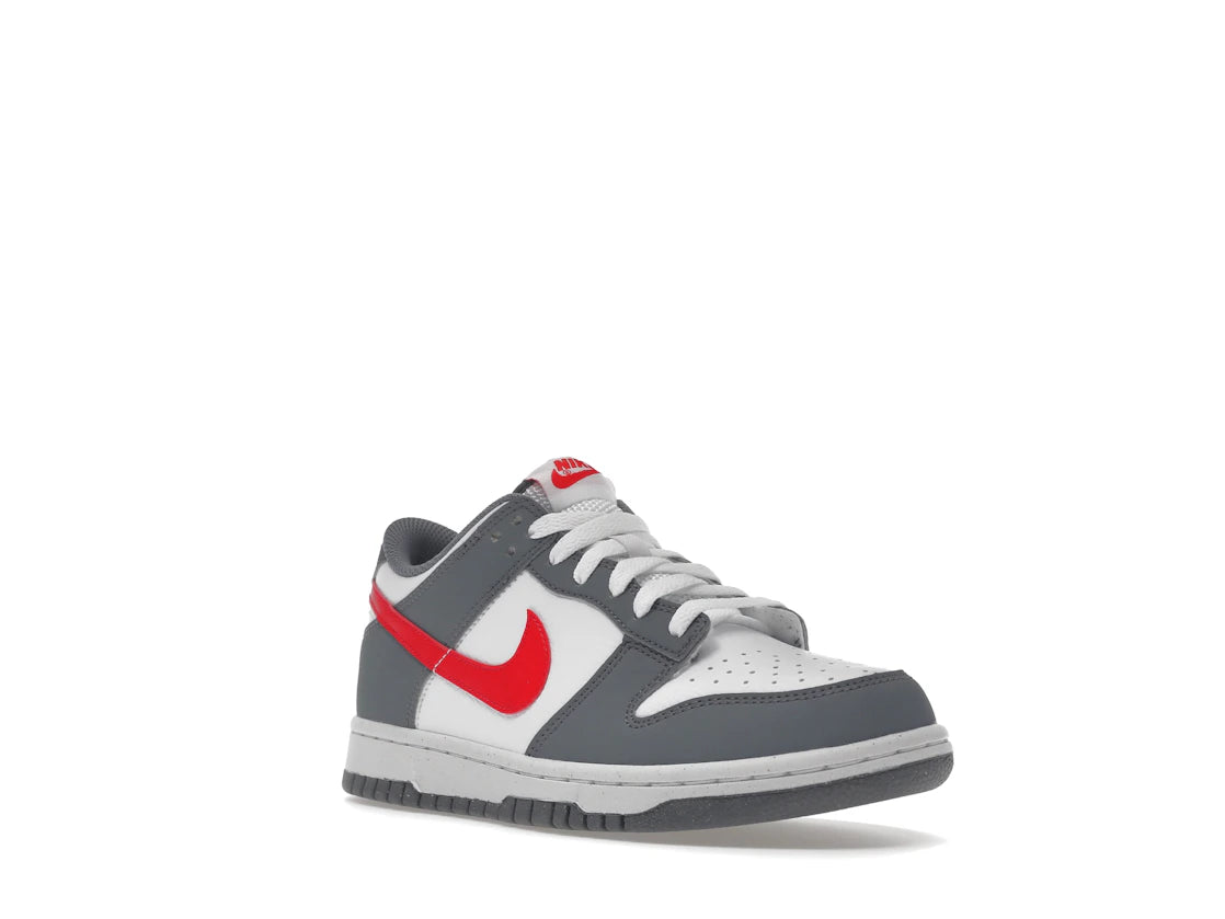 Nike Dunk Low Next Nature Smoke Grey Light Crimson (GS) - vue secondaire A