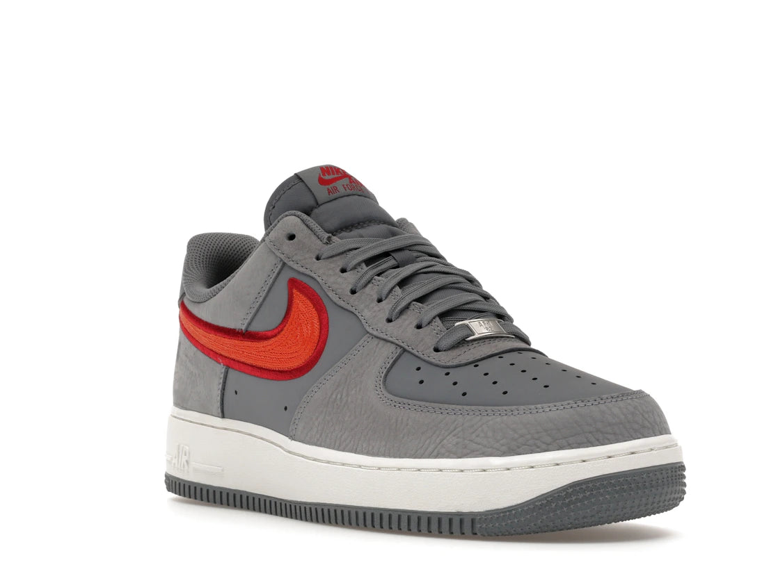 Nike Air Force 1 Low '07 LV8 Cool Grey Crimson Rust - vue secondaire A