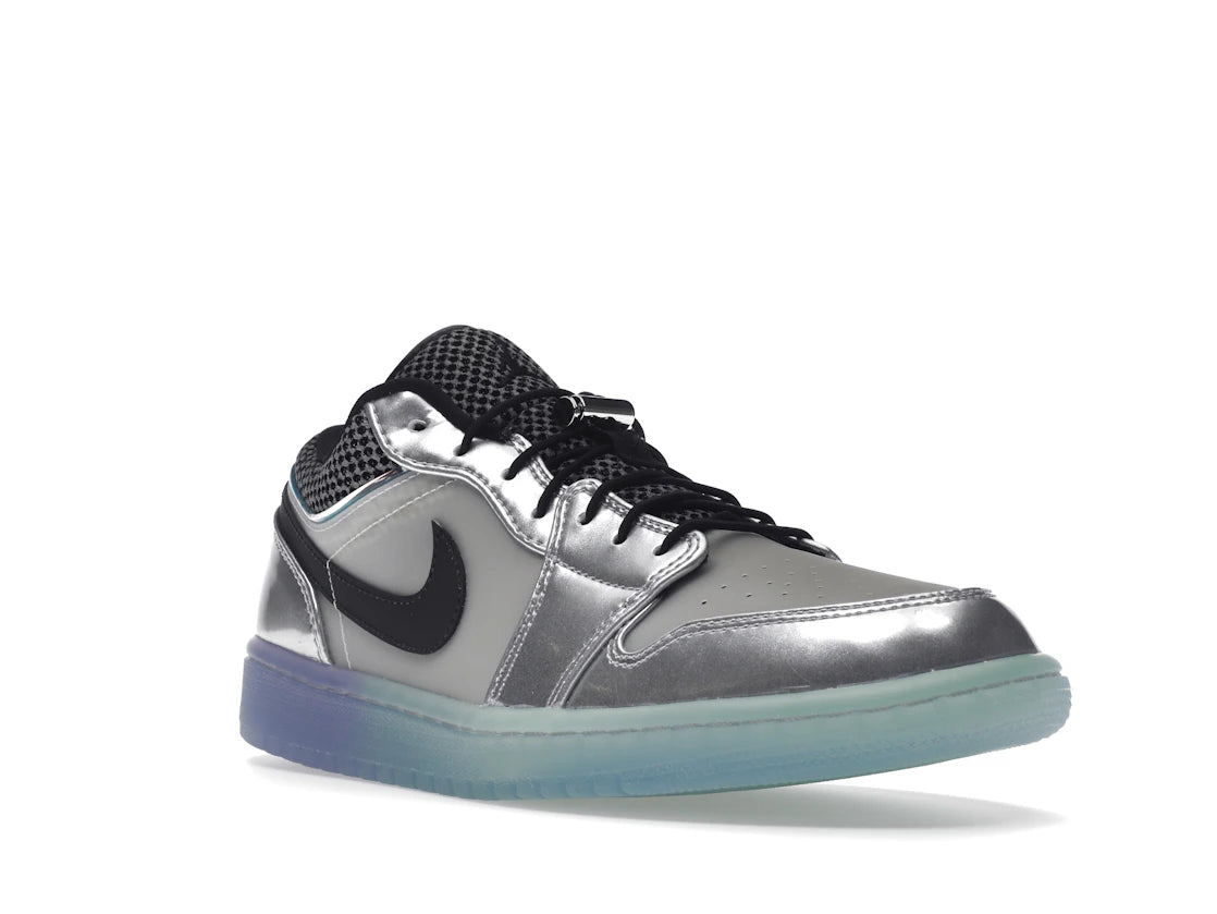Jordan 1 Low Toggle Silver (Women's) - vue secondaire A