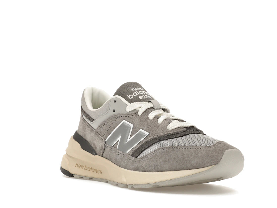 New Balance 997R Grey - vue secondaire A
