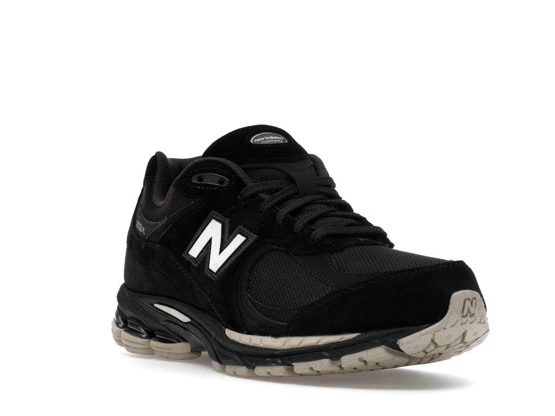 New Balance 2002R Black Timber Wolf White - vue secondaire A