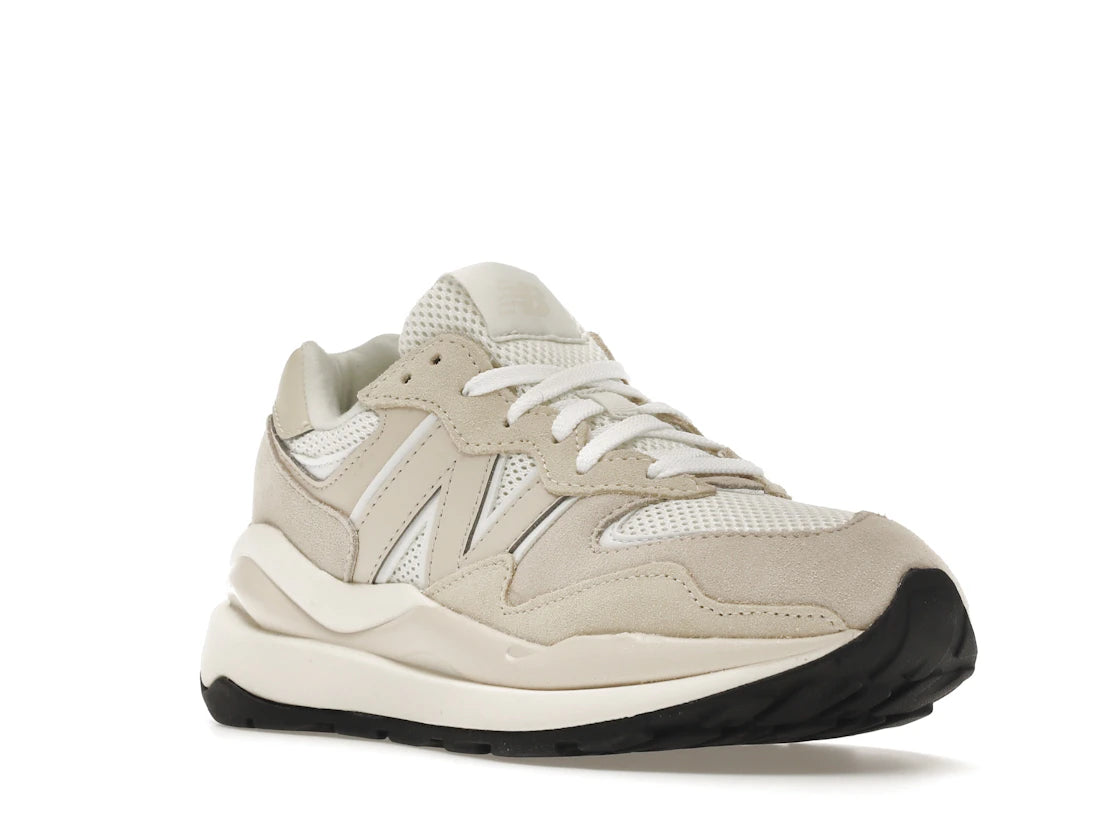 New Balance 57/40 Sea Salt Calm Taupe (Women's) - vue secondaire A