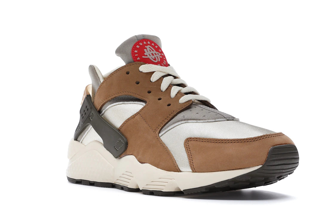 Nike Air Huarache Stussy Desert Oak (2021) - vue secondaire A