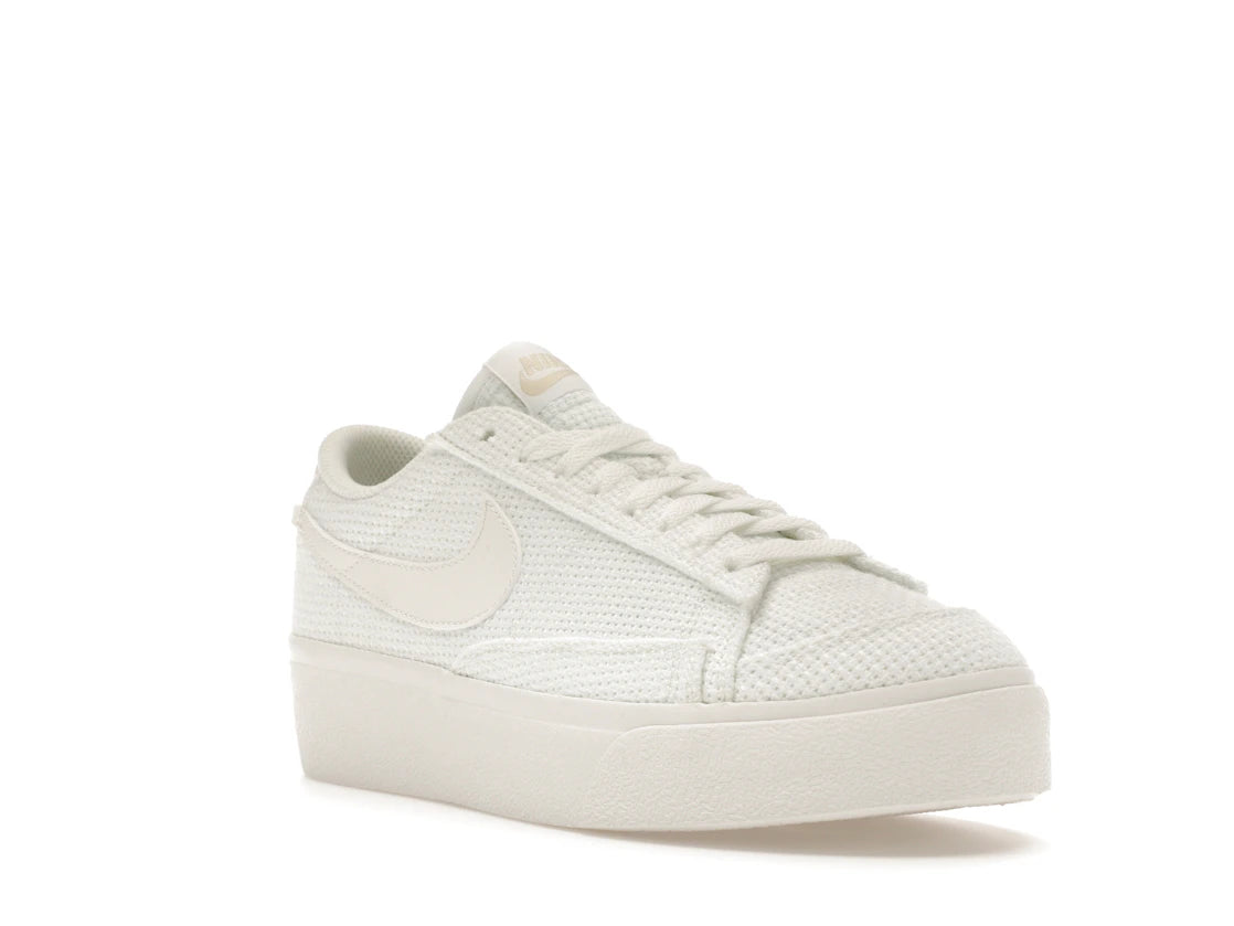 Nike Blazer Low Platform Woven Summit White (Women's) - vue secondaire A