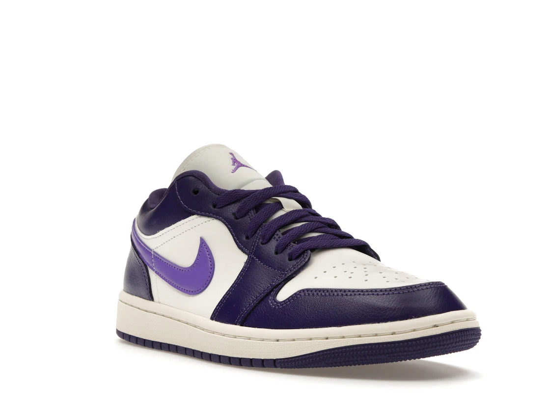 Jordan 1 Low Sky J Purple (Women's) - vue secondaire A