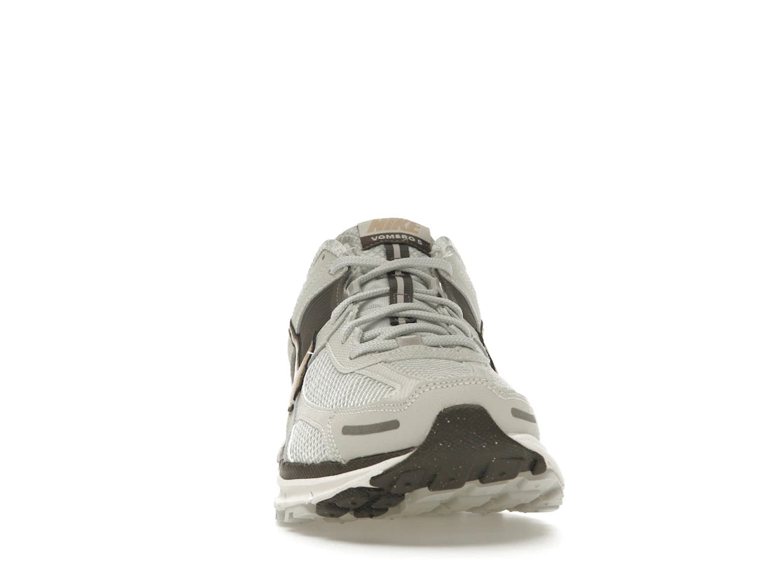 Nike Zoom Vomero 5 Light Bone Ironstone (Women's) - vue secondaire A