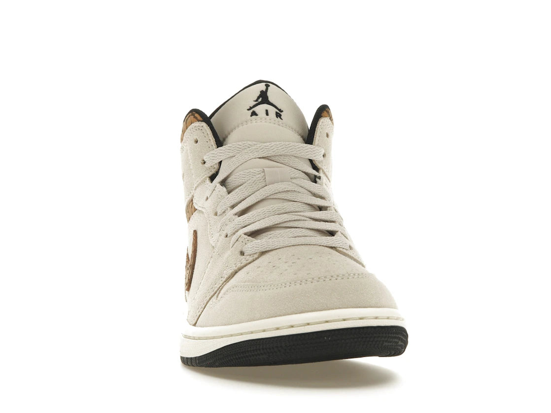 Jordan 1 Mid SE Brown Elephant - vue secondaire A