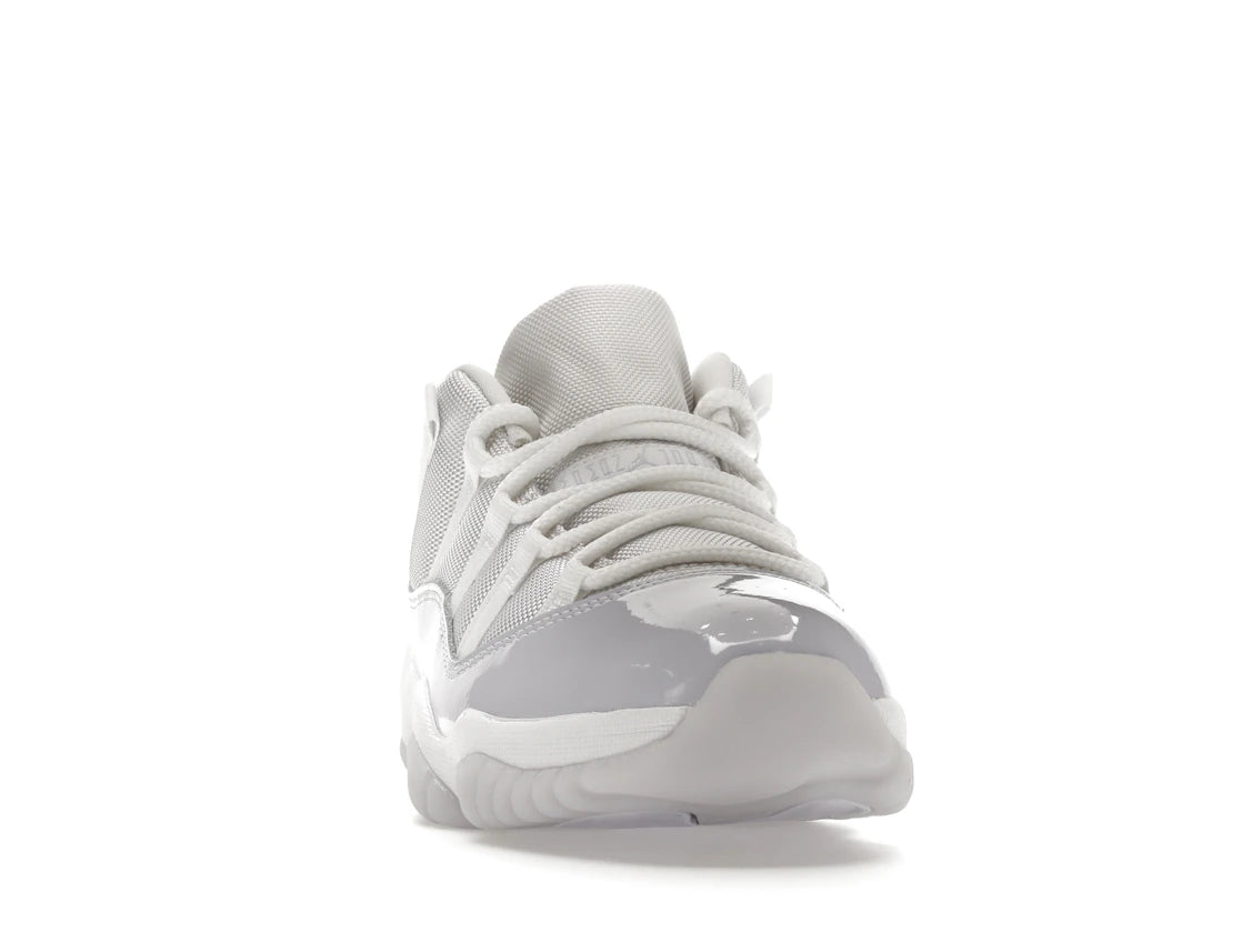 Jordan 11 Retro Low Pure Violet (Women's) - vue secondaire A