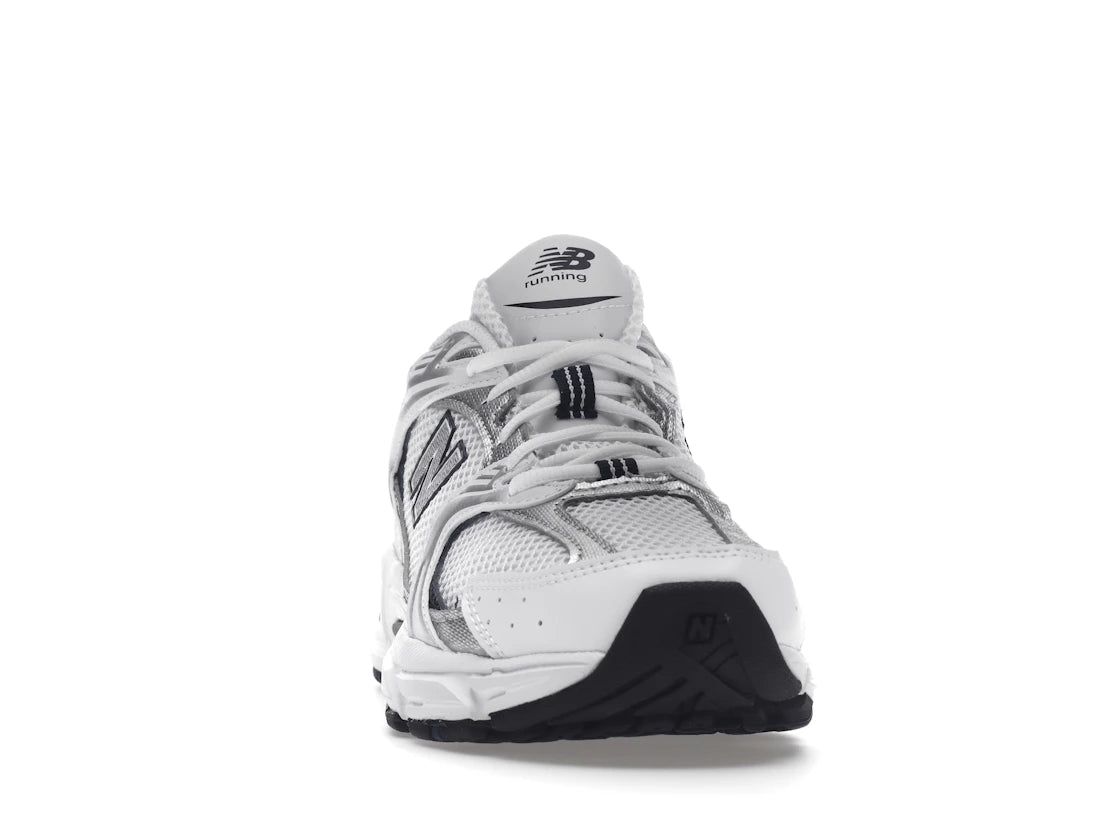 New Balance 530 Weiß Silber Marineblau - vue secondaire A