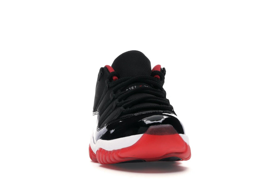 Jordan 11 Retro Low Bred (2015) - vue secondaire A