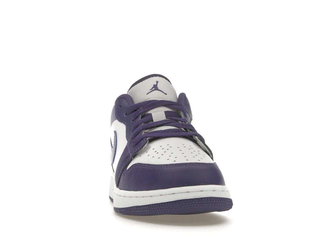 Jordan 1 Low Sky J Purple (GS) - vue secondaire A