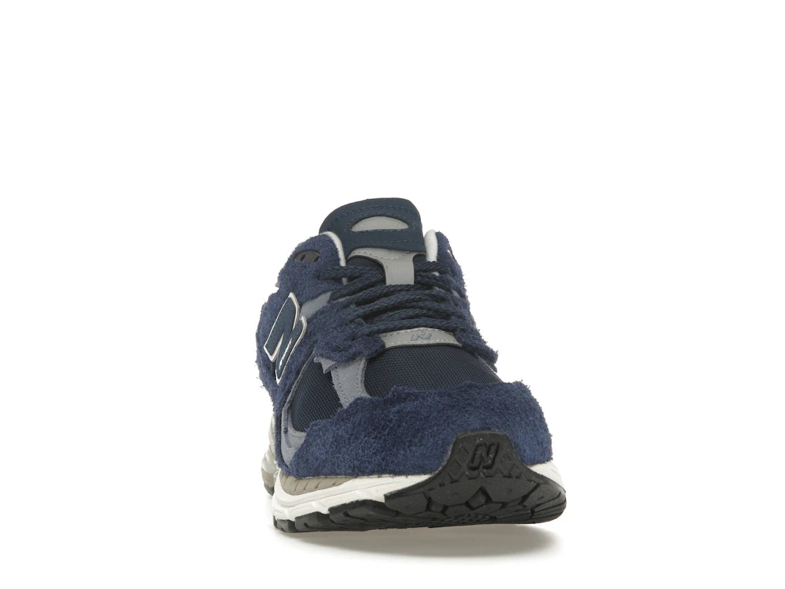 New Balance 2002R Protection Pack Navy Grey - vue secondaire A