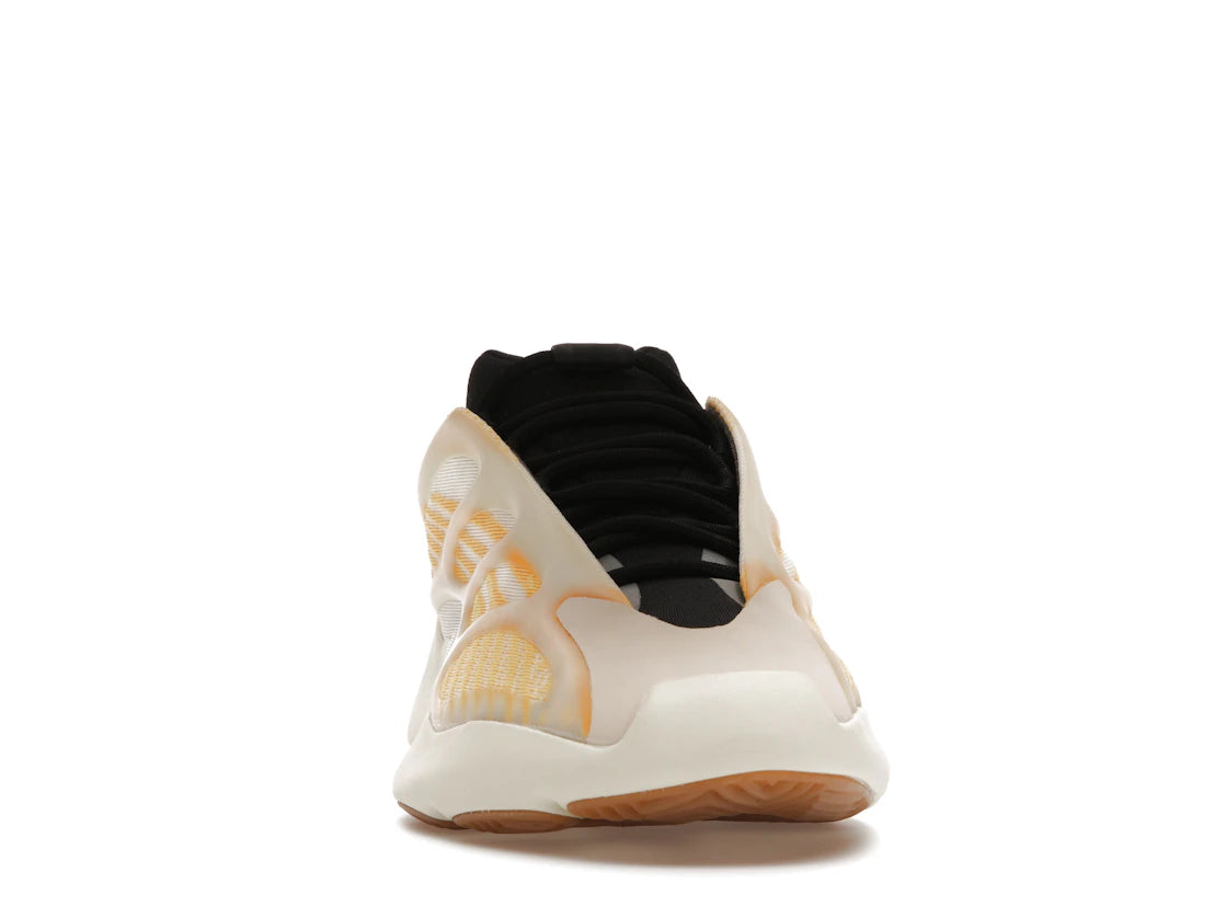 adidas Yeezy 700 V3 Mono Safflower - vue secondaire A