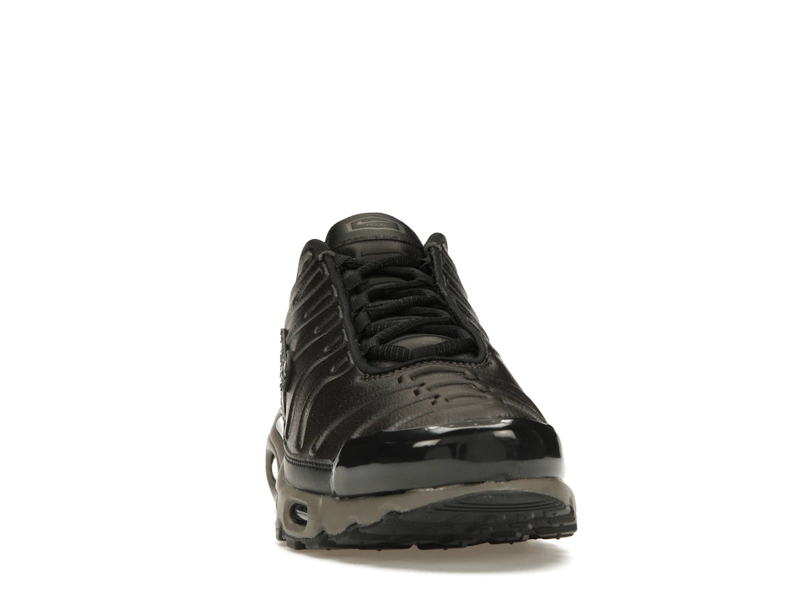 Nike Air Max Plus Premium Paris - vue secondaire A
