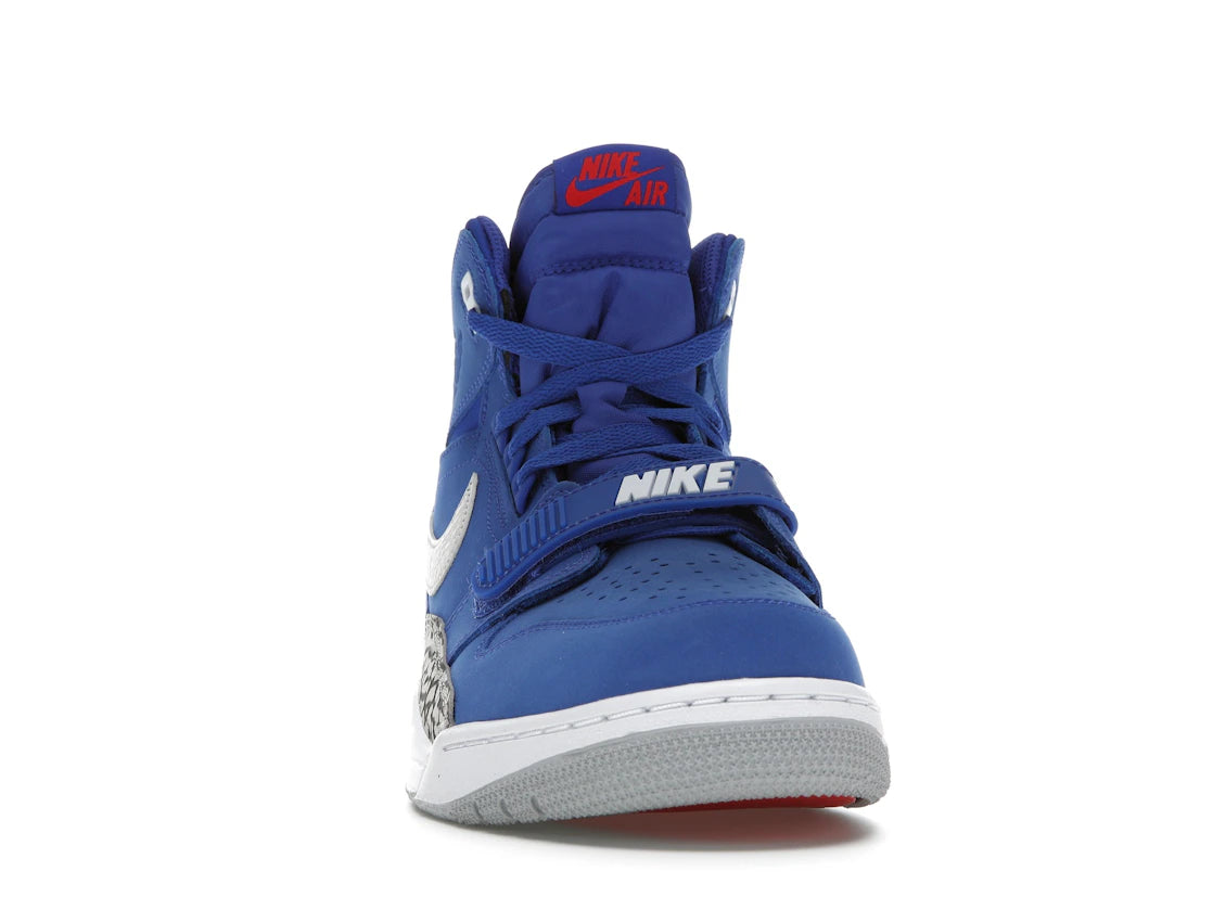 Jordan Legacy 312 Pistons - vue secondaire A