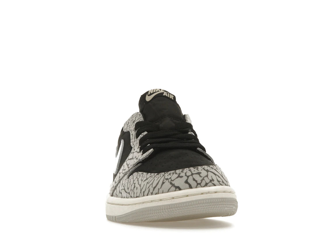 Jordan 1 Retro Low OG Black Cement (Women's) - vue secondaire A