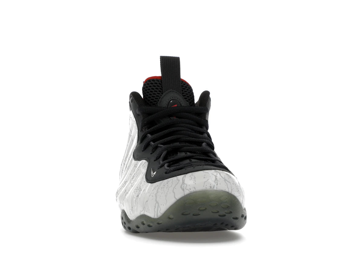 Nike Air Foamposite One Tekken 8 Jin Kazama - vue secondaire A