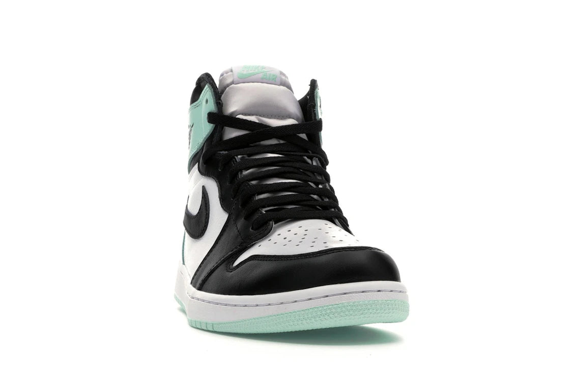 Jordan 1 Retro High Igloo - vue secondaire A