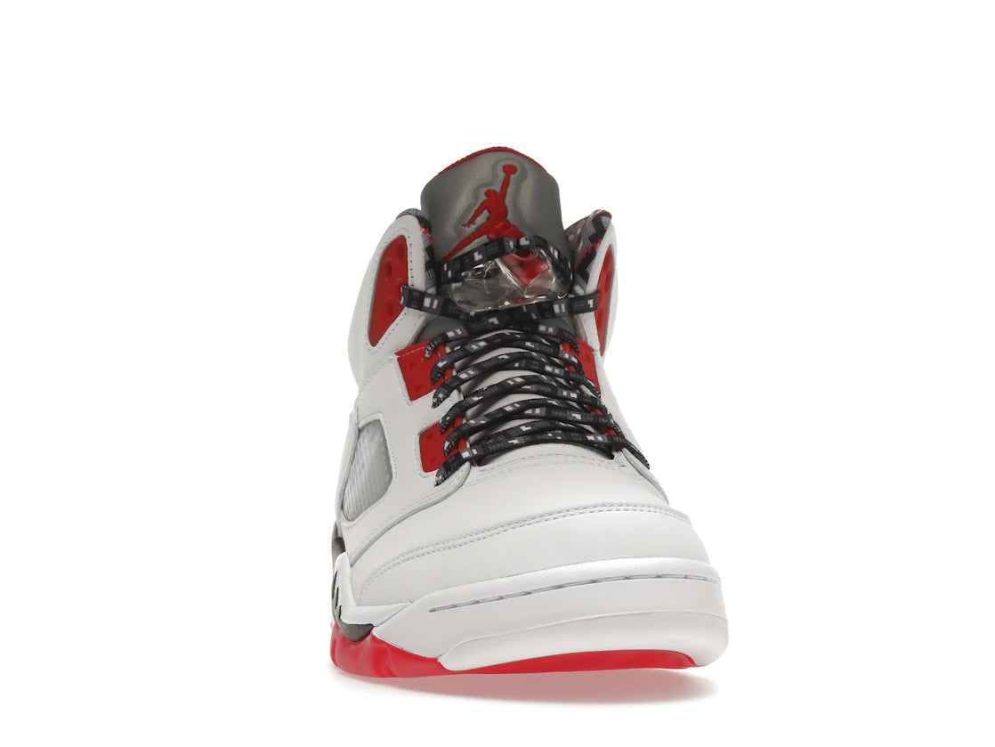 Jordan 5 Retro Quai 54 (2021) - vue secondaire A