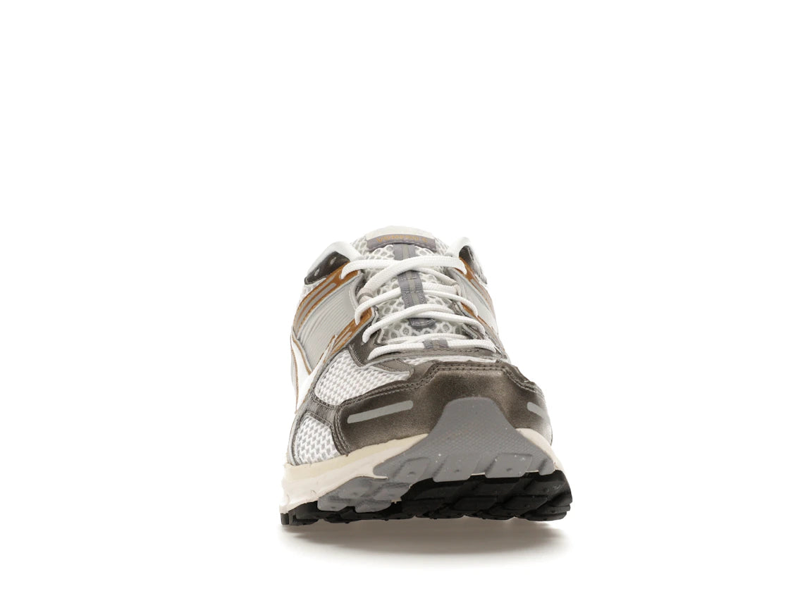 Nike Zoom Vomero 5 Platinum Tint Metallic Gold - vue secondaire A