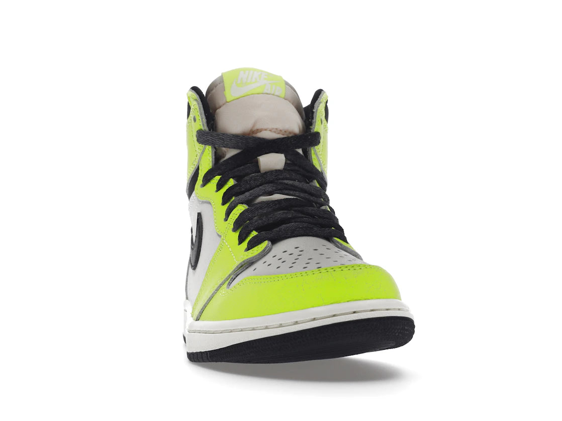 Jordan 1 Retro High OG Visionaire - vue secondaire A