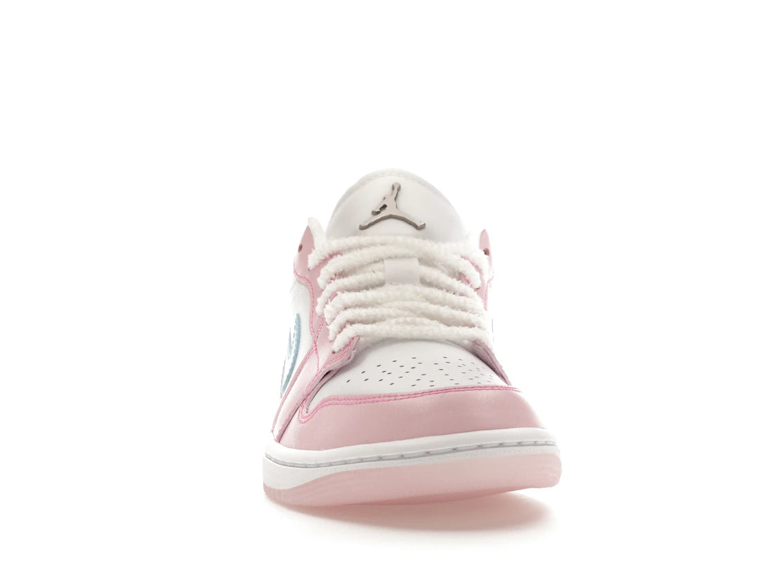 Jordan 1 Low SE Paw Print Pink Foam (Women's) - vue secondaire A